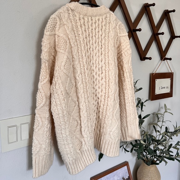 MADEWELL Cable-Knit Oversized Sweater - Picture 6 of 8